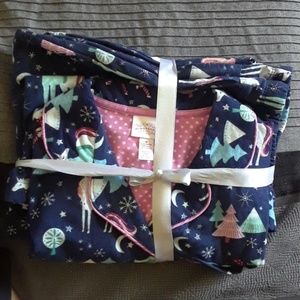 Final markdown! Unicorn pajama set